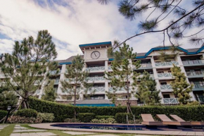 Pine Suites Tagaytay 2 BR w/ Netflix and parking, WIFI, balcony, and great view
